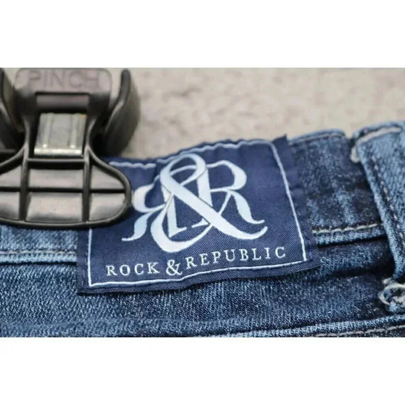 Women's Rock & Republic Kasandra Blue Jeans-Size 16M-Distressed - Picture 8 of 11